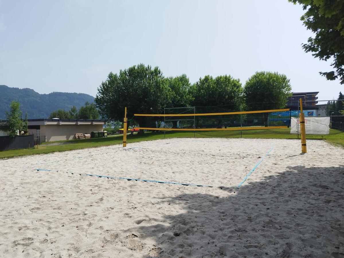 Mooki Beach Apartment Bodensdorf Esterno foto