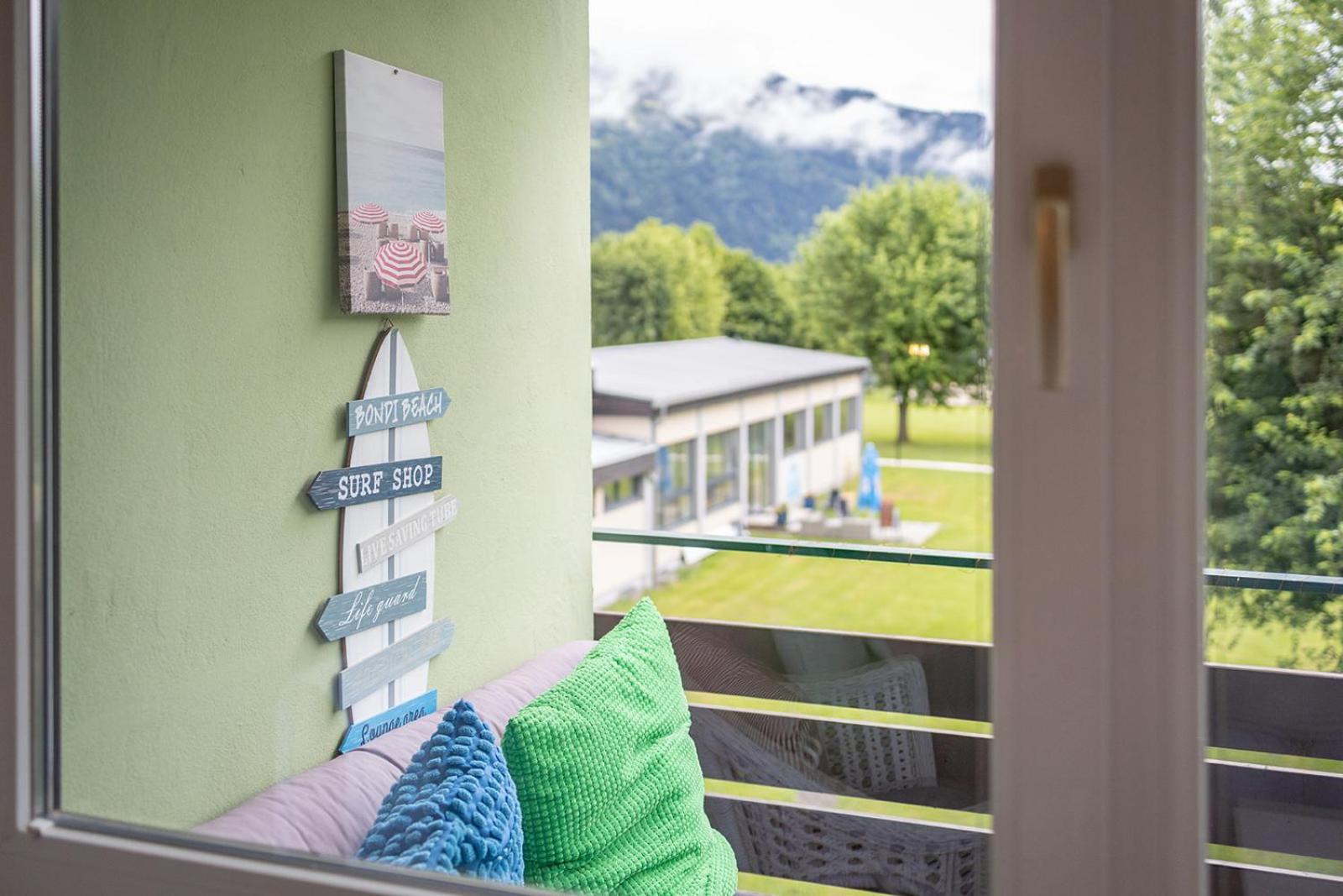 Mooki Beach Apartment Bodensdorf Esterno foto