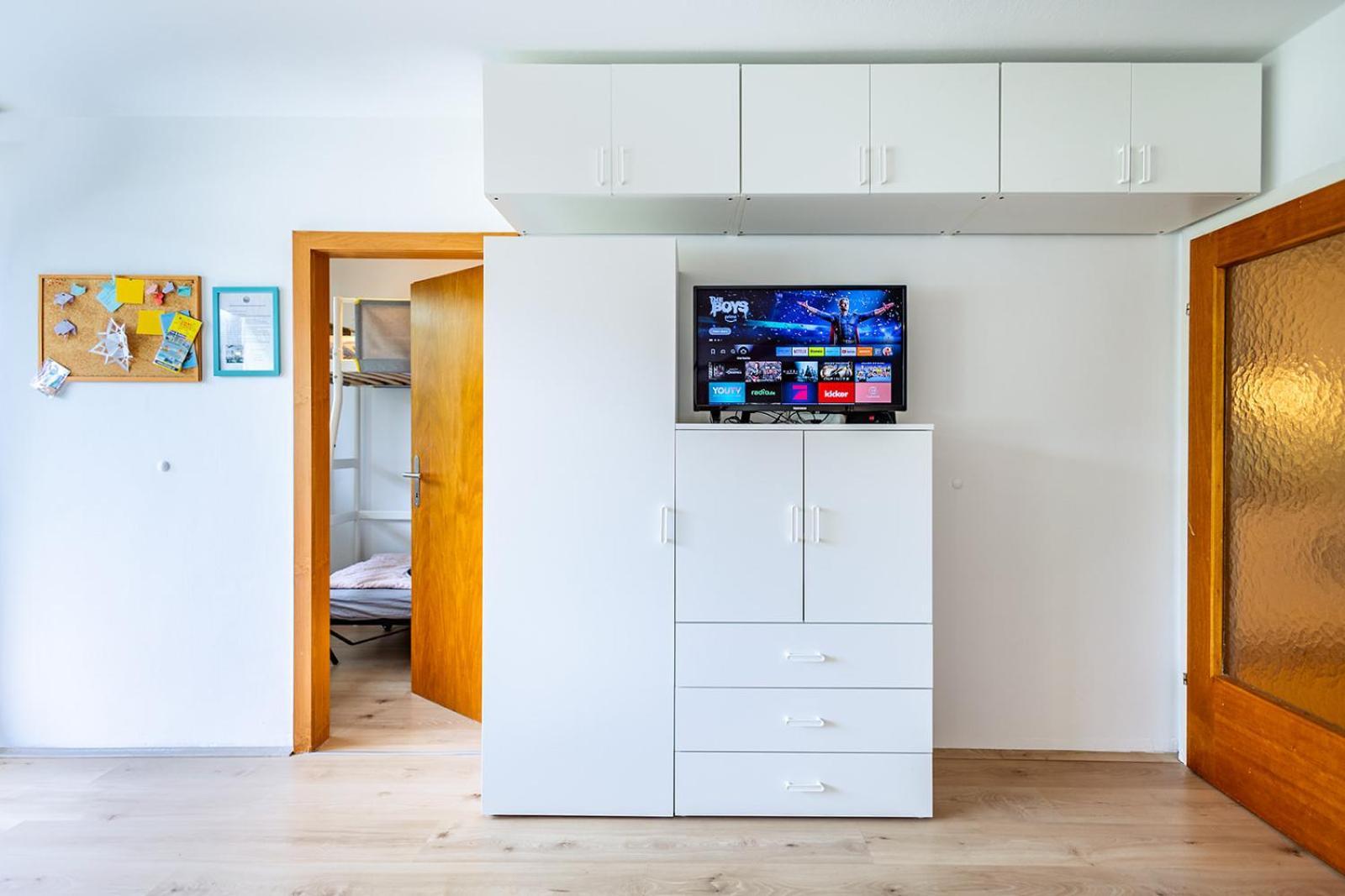 Mooki Beach Apartment Bodensdorf Esterno foto